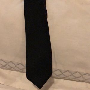 Penquin black silk skinny tie
